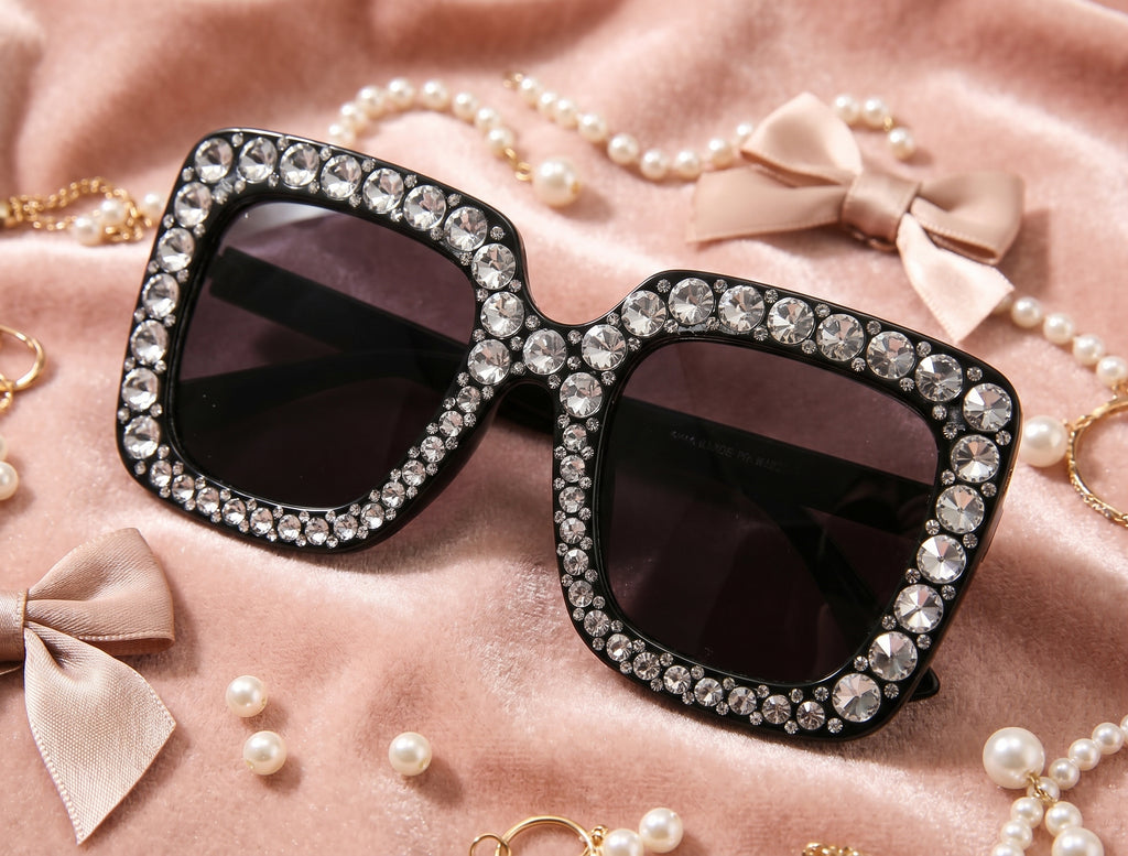 The Valentina Diamond Square Sunglasses