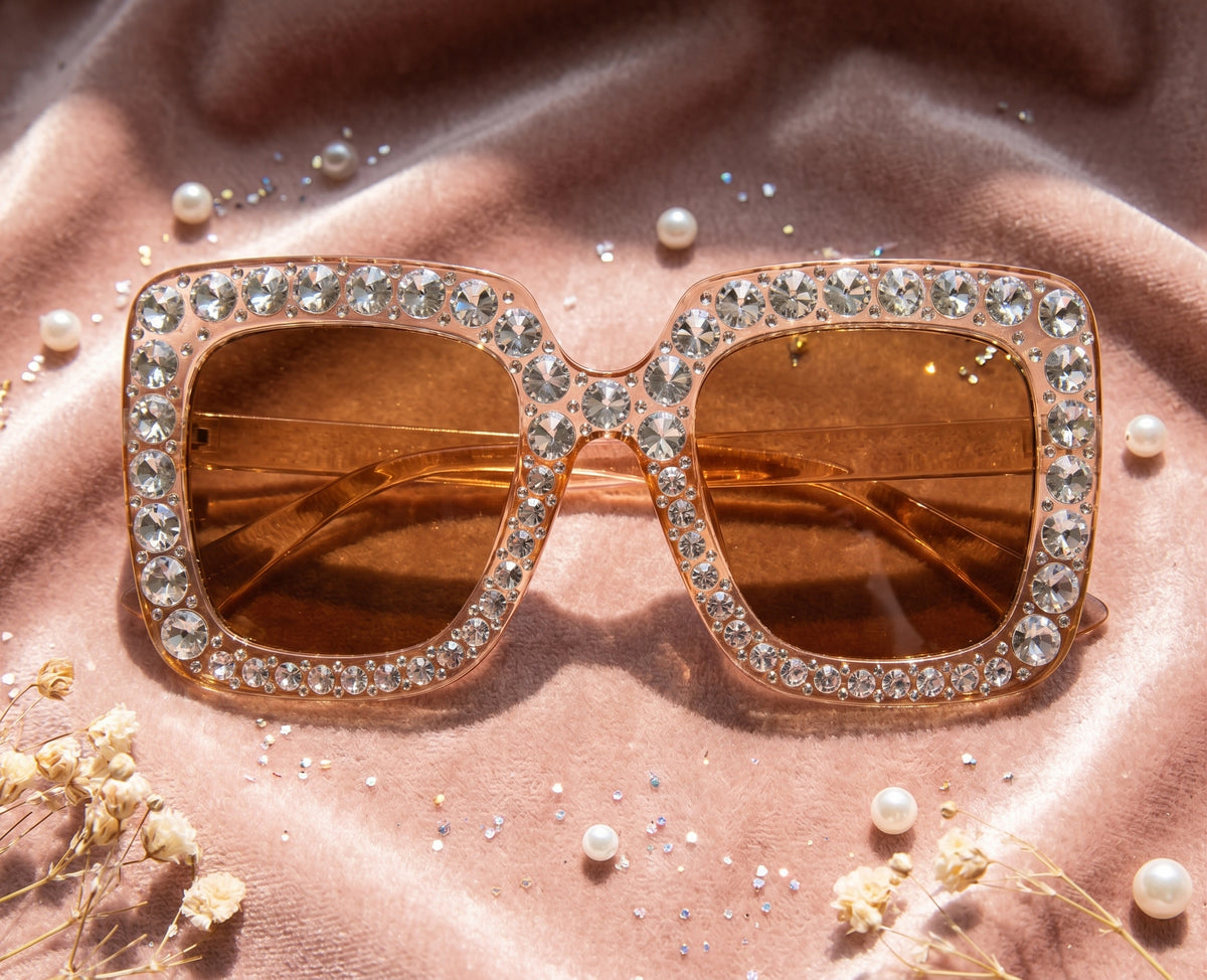 The Valentina Diamond Square Sunglasses